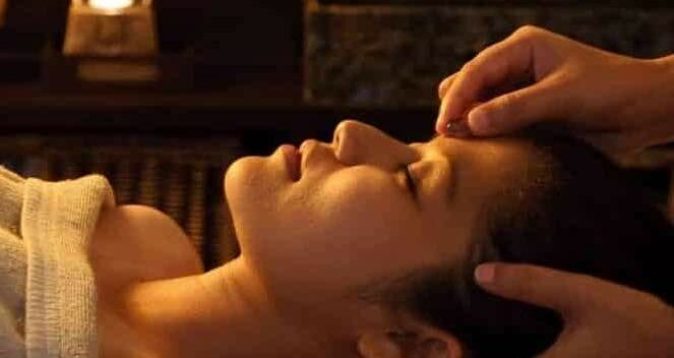 Massage tête cou épaules